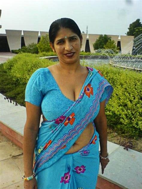 40 Aunty Navel Pin By Dibyadristi On Beautiful Women In Saree