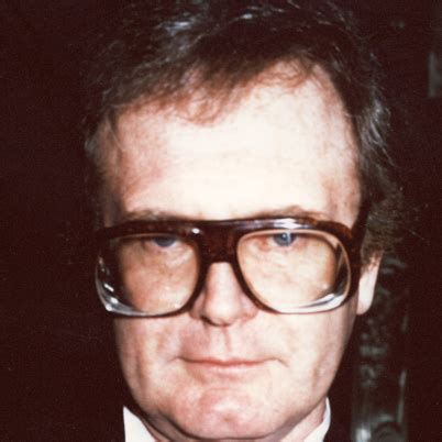 charles nelson reilly biography charles nelson reillys famous quotes