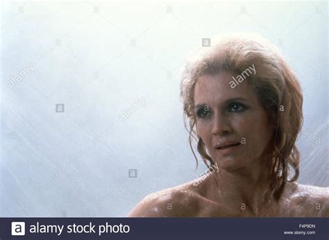 Angie Dickinson Dressed To Kill 1980 Directed By Brian