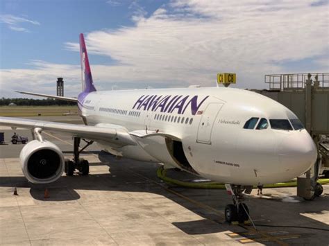 review hawaiian airlines a330 200 first class los angeles to honolulu