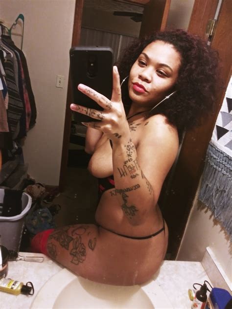 Exotic Inkk Shesfreaky