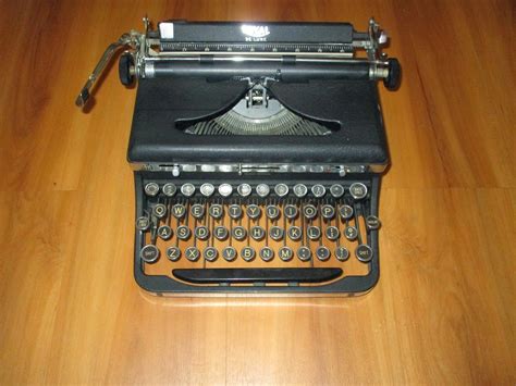 royal typewriters royal portable typewriters