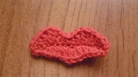cute crochet lips diy crafts guidecentral youtube