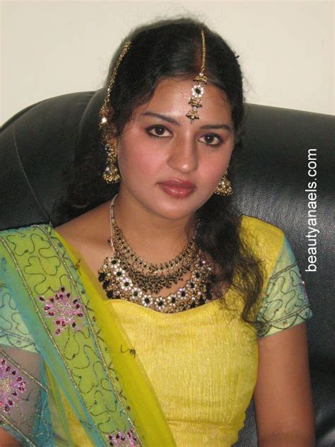 Beautiful Muslim Girls Tamil Aunty Hot Pictures Search