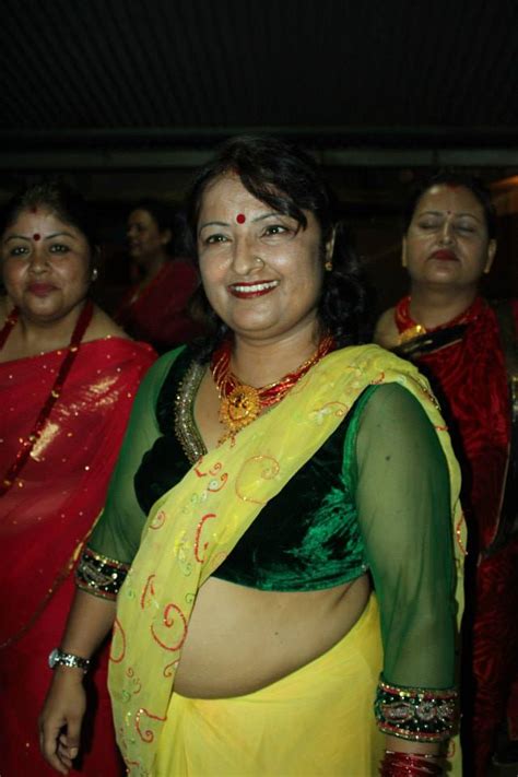 navels of hot real life desi aunties in street and home low hip page 215 xossip
