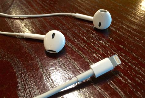 apples iphone   replace bluetooth  top  headphone jacks routenote blog