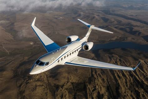 gulfstream  ownership operating costs compare private planes
