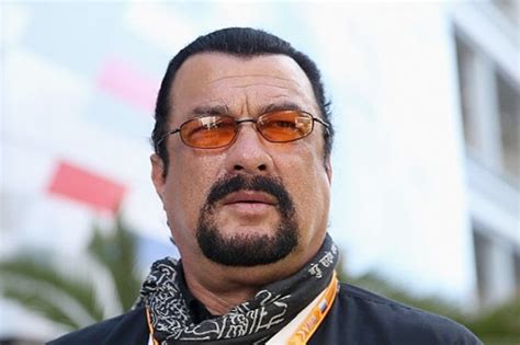 Steven Seagal Weight Bio Early Life Personal Life Career And Net Worth