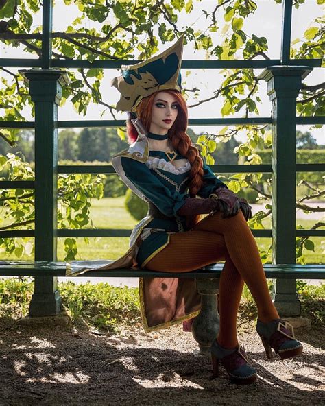 pin by carlos gonzález on cosplay cosplay miss fortune captain