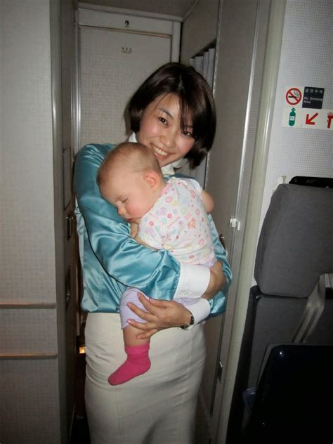 world stewardess crews korean air stewardesses busy in the cabin