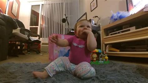 dad pretends to have superpowers to push daughter jukin