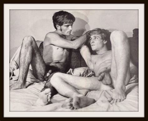 Gay Porn Pictures 12 Vintage Guys