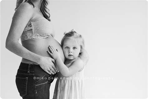 maternity mika beth edwards photography blog