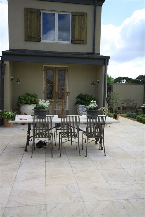 images  front porch ideas  pinterest outdoor tiles