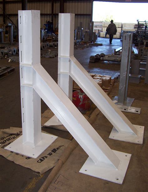 steel structural supports   aluminum smelter plant pipe shields