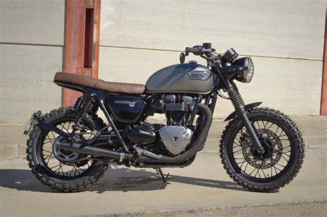 triumph scrambler  lord drake kustoms