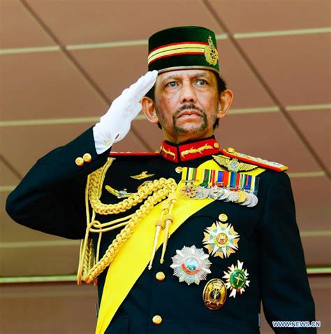 Meet Sultan Hassanal Bolkiah With 500 Rolls Royce Many Expensive Cars