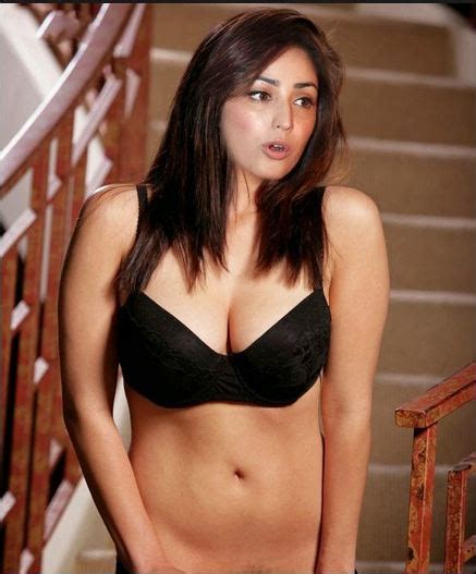 Yami Gautam Nude Photos Boobs Naked Pussy Porn Xxx Images
