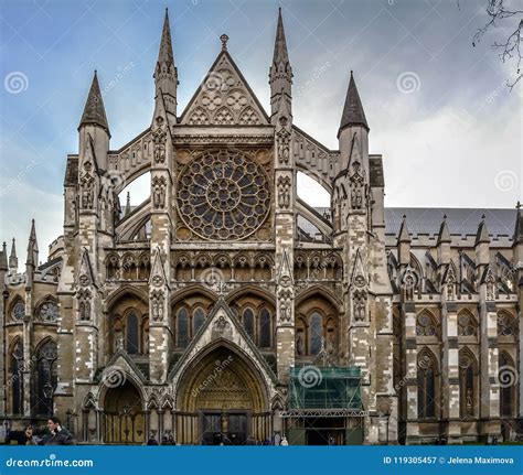 north entrance  westminster abbey editorial photography image