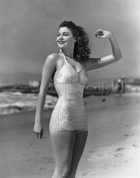 Famous Hollywood Pin Up Girls Of The 1940s And 1950 S