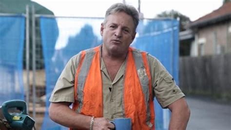 Election 2016 Libs Under Attack Over ‘fake Tradie Ad Herald Sun