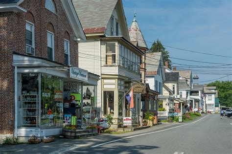 visit small towns  vermont     beautiful towns  vermont  guides
