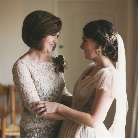 8 must know style tips for the mother of the bride martha stewart weddings
