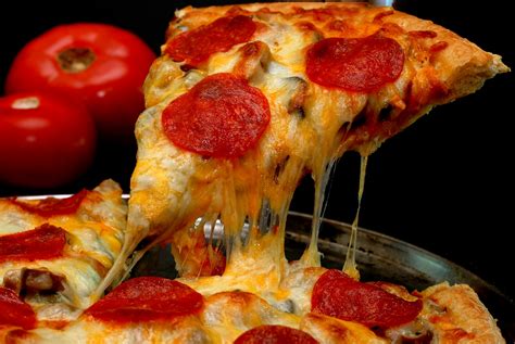 pizza ai peperoni  pepperoni pizza butac bufale  tanto al chilo