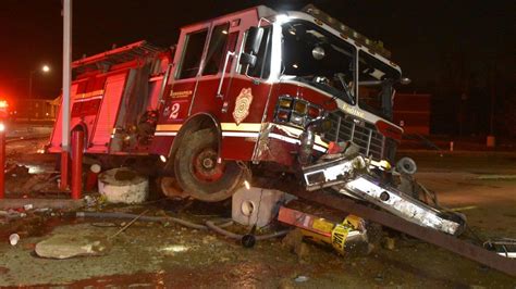indianapolis fire truck destroyed  crash cars driver accused  owi