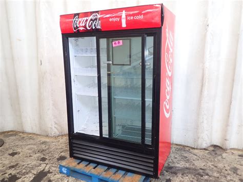 true gdm  commercial refrigerator freezer