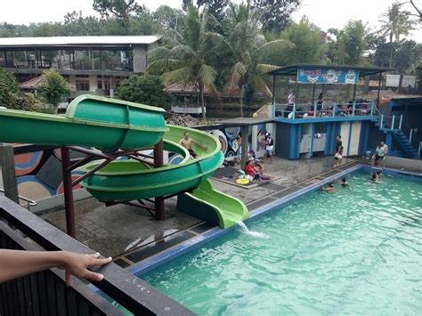 wisata air gajah depa tiket masuk  wahana september