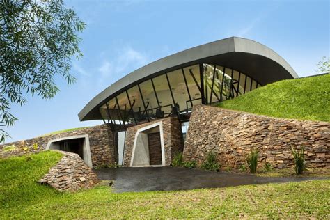 modern earth sheltered homes designs ideas  dornob