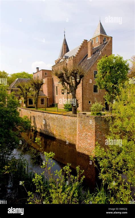 haamstede castle  res stock photography  images alamy