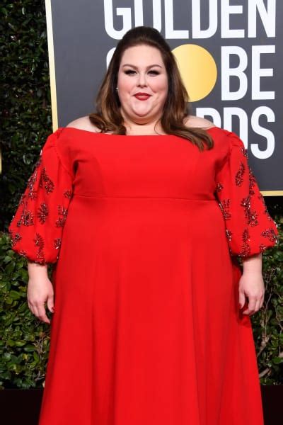 chrissy metz denies calling alison brie a bitch during golden globes