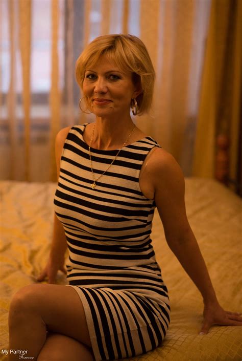 dating service to meet beautiful ukrainian lady irina from poltava ukraine