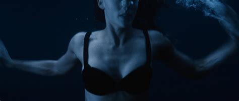 Nude Video Celebs Jennifer Garner Sexy Elektra 2005