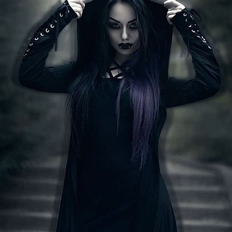 Pin On Gothic And Vampires
