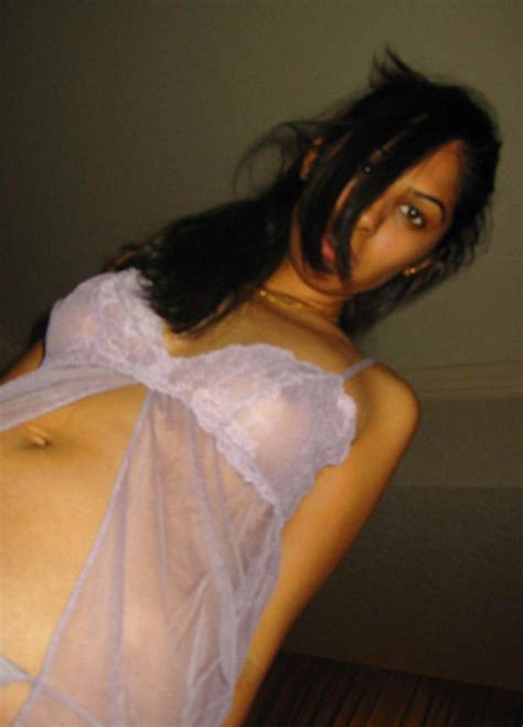 Indian Gf Annu In Saree Indian Desi Porn Set 7 6 22 Pics