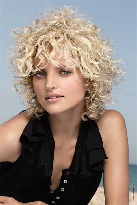 15 short haircuts for curly frizzy hair short hairstyles 2018 2019