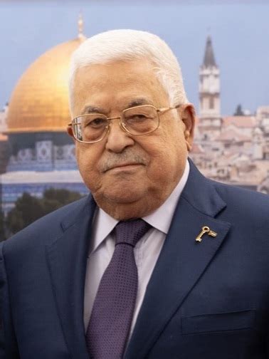 filepalestinian president mahmoud abbas   muqata  ramallah