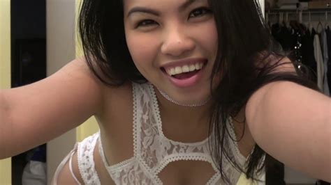 cindy starfall loves presents episode 4 youtube
