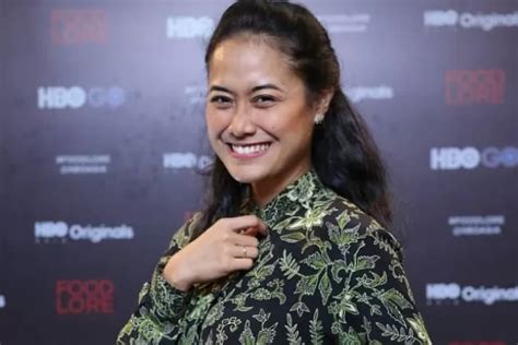 Profil Dan Biodata Putri Ayudya Pemeran Rosa Dalam Film Horor Tumbal