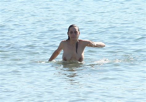 marion cotillard nuda ~30 anni in beach babes