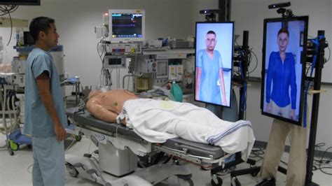 virtual humans  personality  medical training road  vr