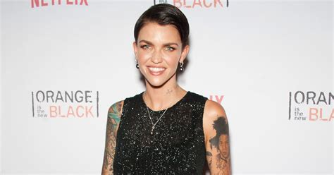 orange is the new black s ruby rose on being the new girl on set and