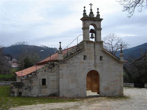 igreja matriz de destriz oliveira de frades   portugal