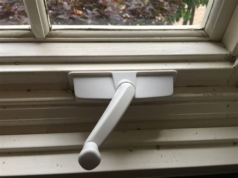 replace  broken window crank dengarden