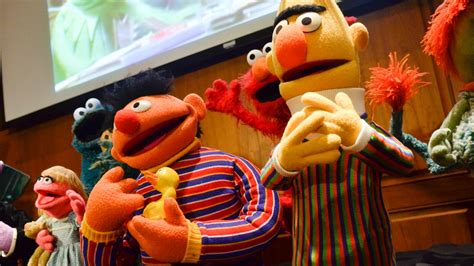 Experts Can T Agree On Whether Bert And Ernie Have Sex With Each Other
