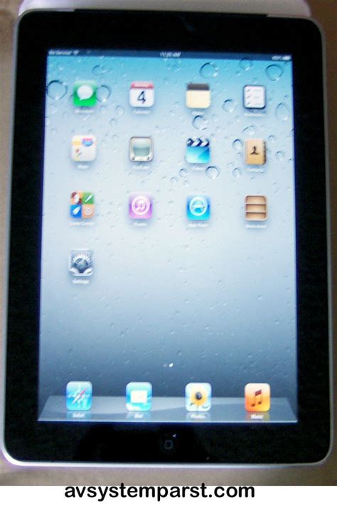 apple ipad st gen  mcll silver tablet ips gb wifi