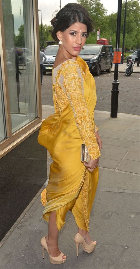 jasmin walia stuns  bold yellow sari  glitzy awards event